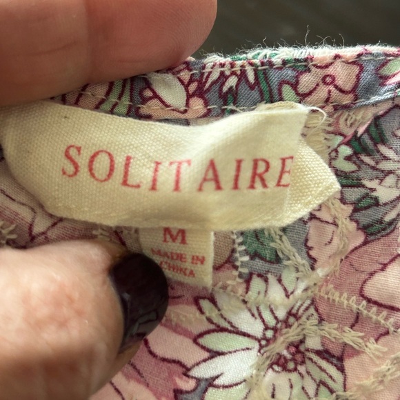 Solitaire Cream Pink Ruffled Sleeveless Blouse - Picture 6 of 8